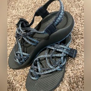 Chaco size 8